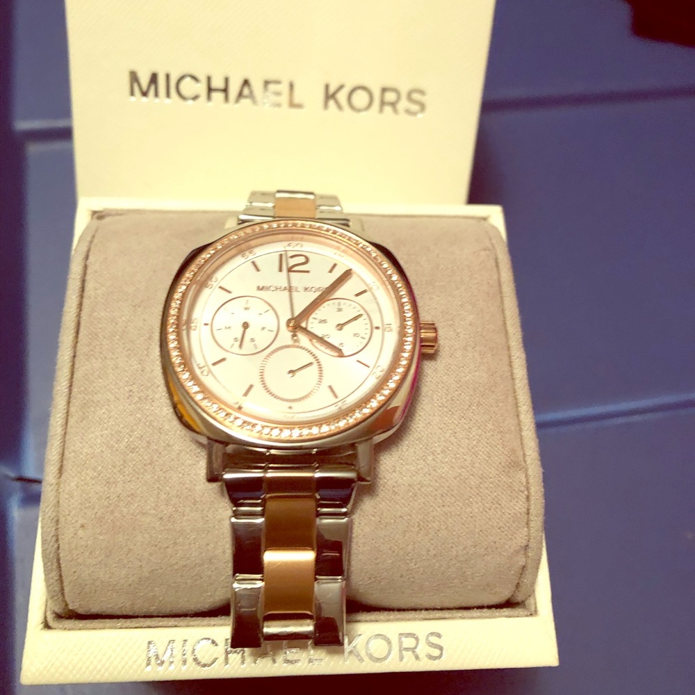 Micheal Kors gold and silver watch